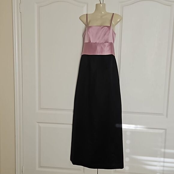 Jones New York Spaghetti Straps With Mega Bow Maxi Dress Pink & Black 4 - Picture 2 of 15